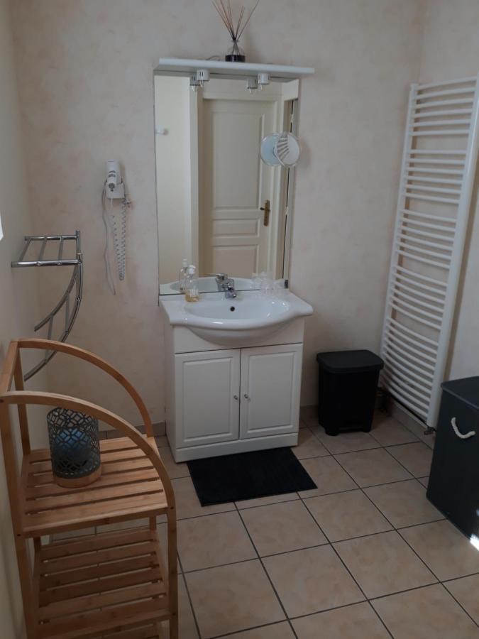 Hotes De L'Isle Saint-Medard-de-Mussidan Eksteriør billede