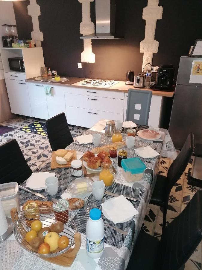 Hotes De L'Isle Saint-Medard-de-Mussidan Eksteriør billede