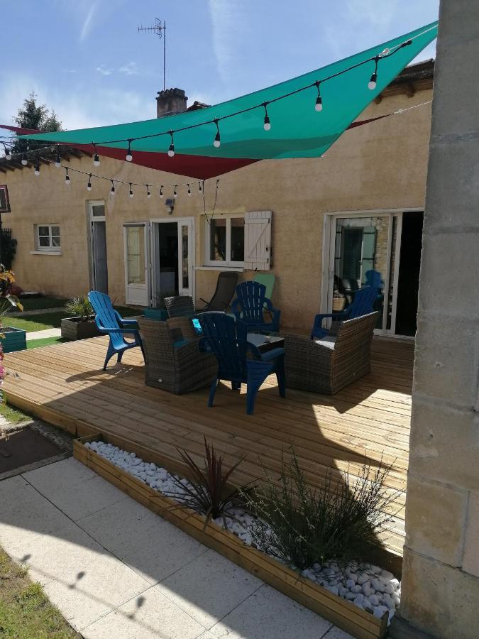 Hotes De L'Isle Saint-Medard-de-Mussidan Eksteriør billede